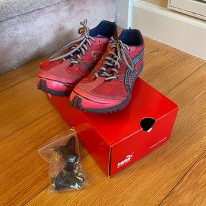 puma | pink running spikes